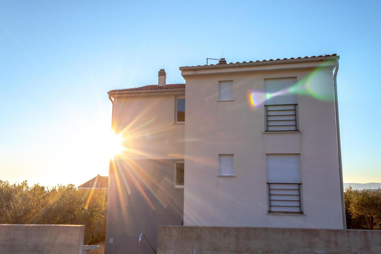 Finestra Sul Mare Apartment Punat Bagian luar foto
