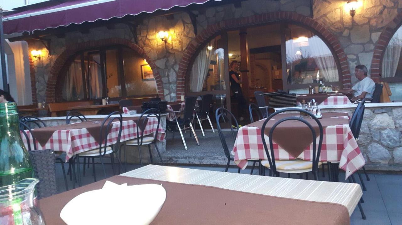 Finestra Sul Mare Apartment Punat Bagian luar foto
